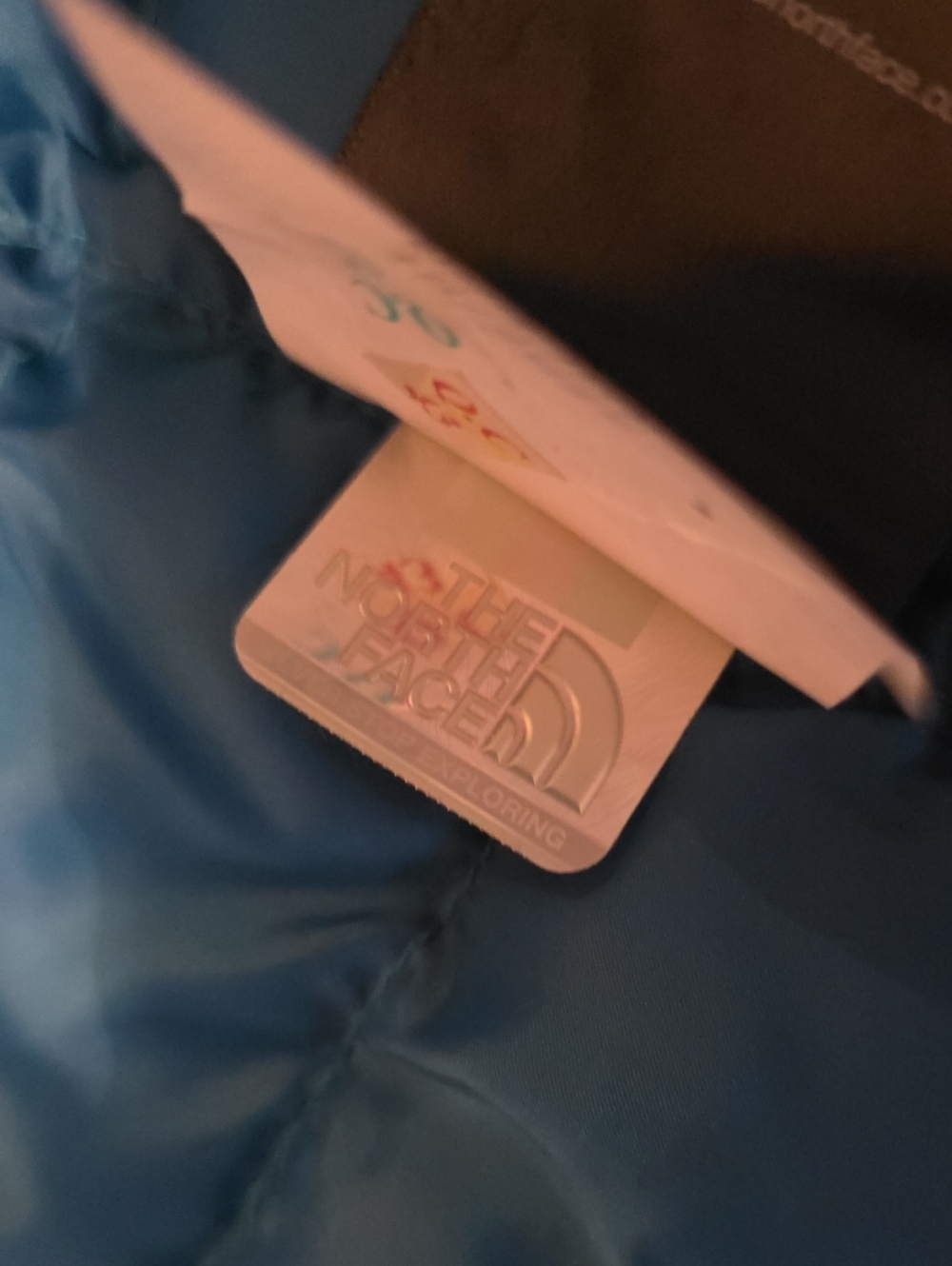 The North Face Men's Hooded Lightweight Blue Puffer Jacket - Picture 4 of 4